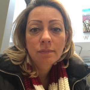 Meet your Posher, Daniela